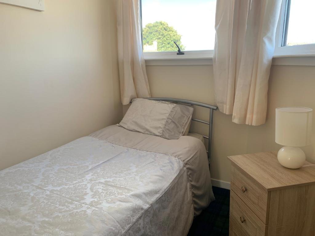 Budget Rooms Inverness Luaran gambar