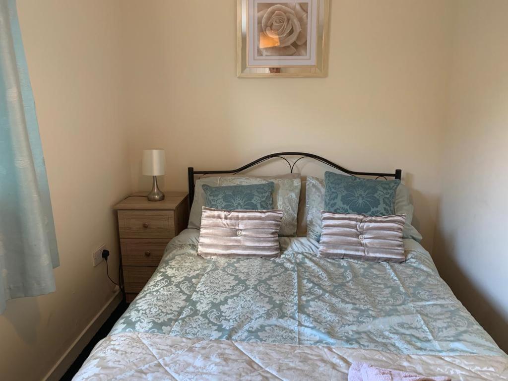 Budget Rooms Inverness Luaran gambar