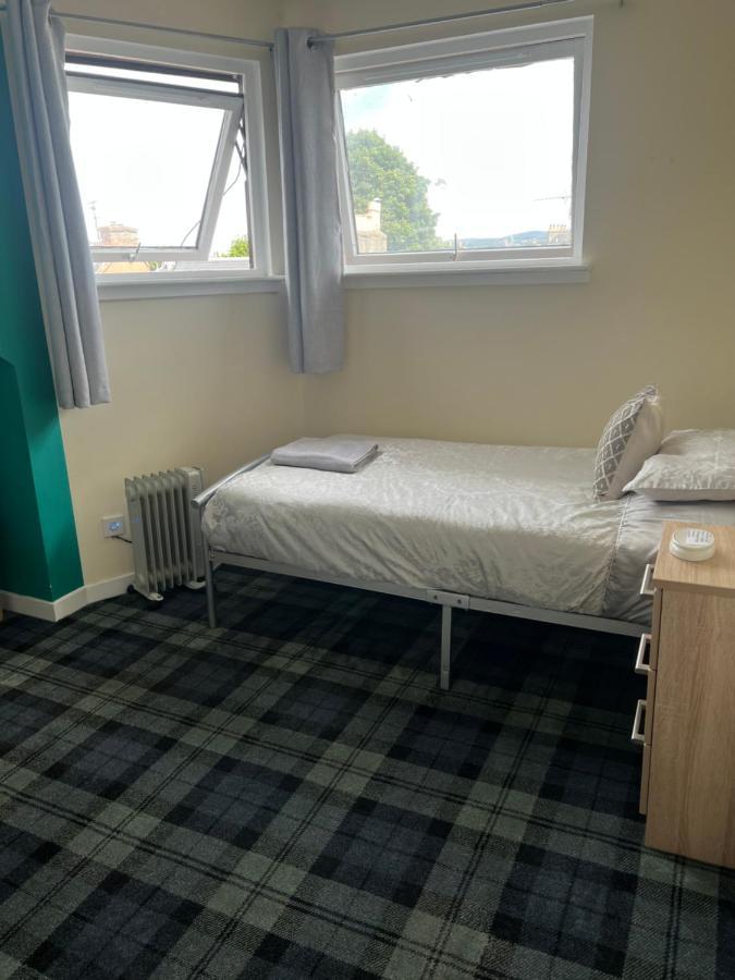 Budget Rooms Inverness Luaran gambar