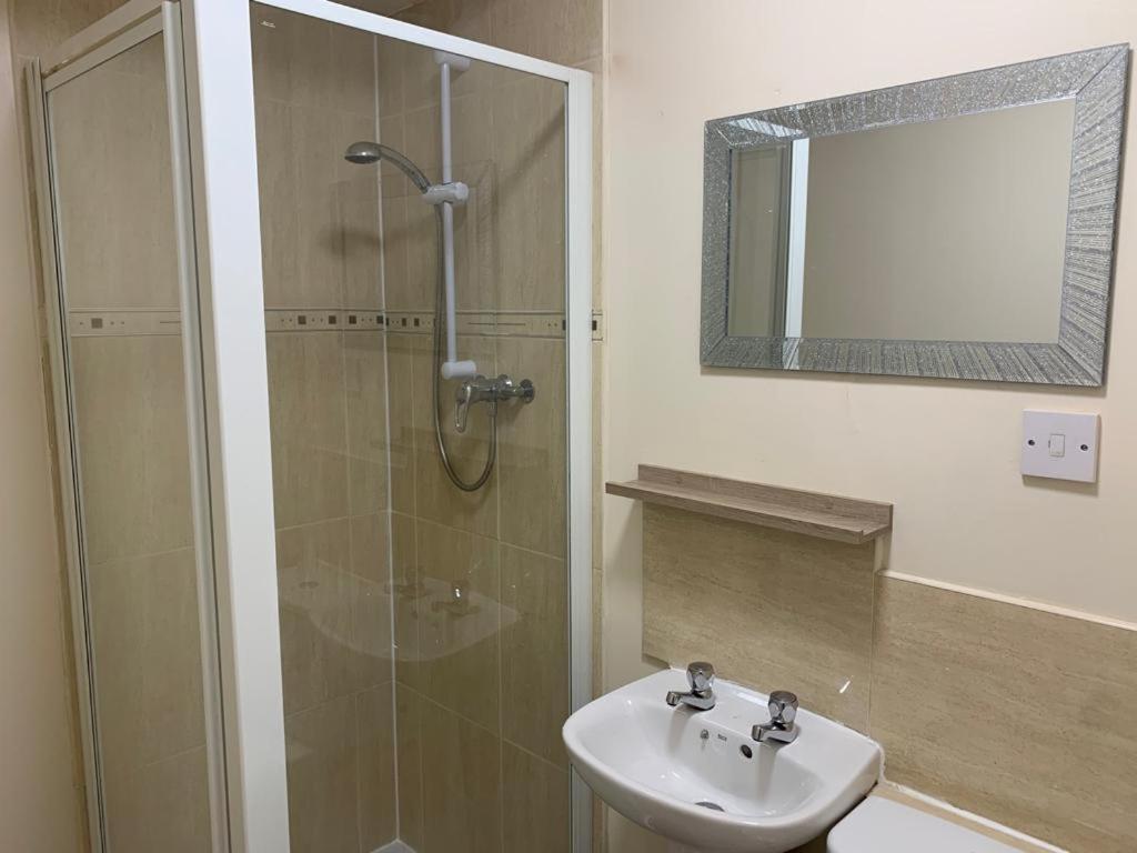 Budget Rooms Inverness Luaran gambar