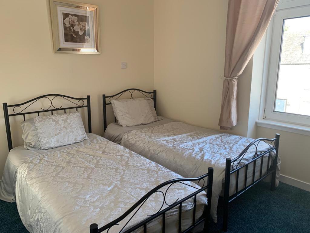 Budget Rooms Inverness Luaran gambar